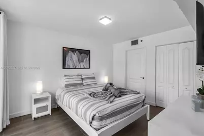 1200 Brickell Bay Dr #2915, Miami, FL 33131 - Photo 27