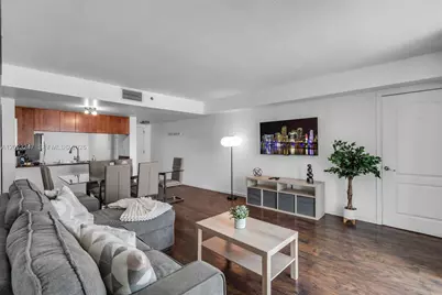 1200 Brickell Bay Dr #2915, Miami, FL 33131 - Photo 11
