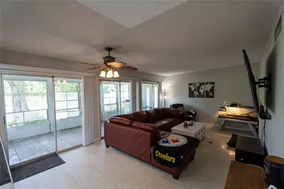 982 SW Airoso Blvd, Port Saint Lucie, FL 34983 - Photo 17