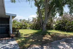 982 SW Airoso Blvd, Port Saint Lucie, FL 34983 - Photo 33