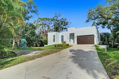 1759 SW 30th Pl, Fort Lauderdale, FL 33315 - Photo 9