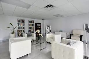 600 Parkview Dr, Hallandale Beach, FL 33009 - Photo 29