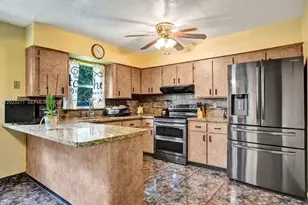 1020 NW 25th Ave, Fort Lauderdale, FL 33311 - Photo 5