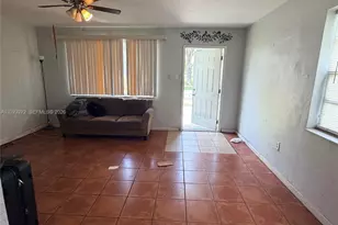 1106 NW 2nd St, Dania Beach, FL 33004 - Photo 7