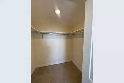 [Address not provided], North Miami Beach, FL 33160 - Photo 11
