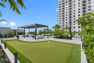 [Address not provided], North Miami Beach, FL 33160 - Photo 31