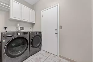 15657 NW 12th Manor, Pembroke Pines, FL 33028 - Photo 31