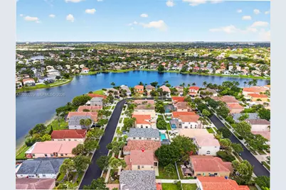 15657 NW 12th Mnr, Pembroke Pines, FL 33028 - Photo 37