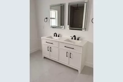 8636 100th Ct, Vero Beach, FL 32967 - Photo 21