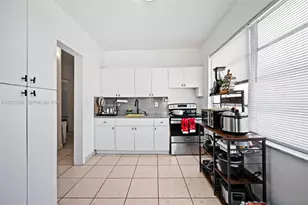1792 SW 11th St, Miami, FL 33135 - Photo 11