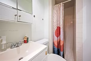 1792 SW 11th St, Miami, FL 33135 - Photo 27