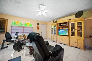 1792 SW 11th St, Miami, FL 33135 - Photo 37