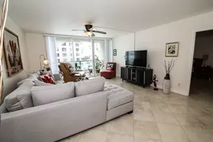 5151 Collins Ave, Miami Beach, FL 33140 - Photo 7