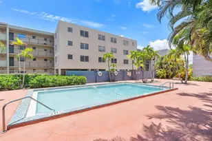 399 NW 72nd Ave, Miami, FL 33126 - Photo 17