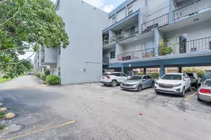 399 NW 72nd Ave, Miami, FL 33126 - Photo 5