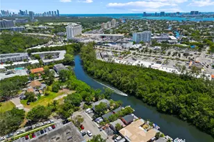 13185 Emerald Dr, North Miami, FL 33181 - Photo 23