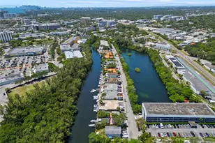 13185 Emerald Dr, North Miami, FL 33181 - Photo 21