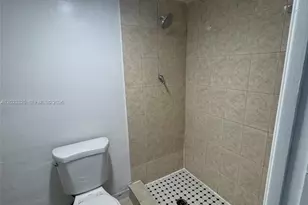 1643 NE Miami Gardens Dr, Miami, FL 33179 - Photo 3