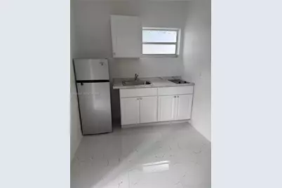 4871 W Flagler St #6, Miami, FL 33134 - Photo 9