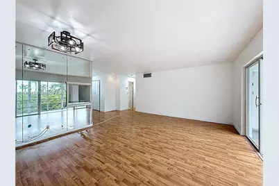 1000 NE 14th Ave #411, Hallandale Beach, FL 33009 - Photo 7