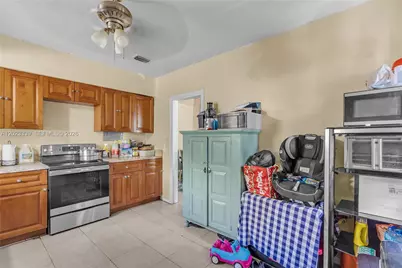 94 NW 69th St, Miami, FL 33150 - Photo 3