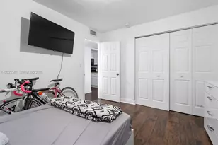 7232 SW 94th Pl, Miami, FL 33173 - Photo 11