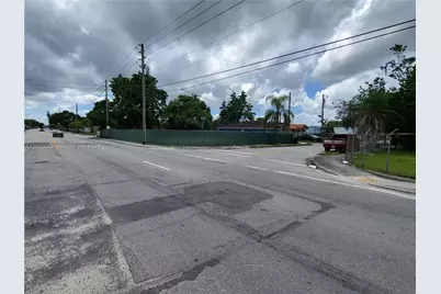 184 St SW 102 Pl, Miami, FL 33157 - Photo 1