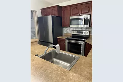 578 Woodgate Cir #E, Sunrise, FL 33326 - Photo 5