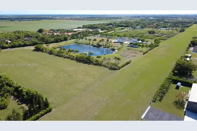 18111 SW 158th St, Miami, FL 33187 - Photo 27