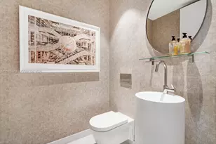 1000 Biscayne Blvd, Miami, FL 33132 - Photo 9