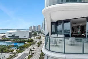 1000 Biscayne Blvd, Miami, FL 33132 - Photo 13