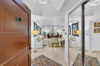 2000 Island Blvd #305, Aventura, FL 33160 - Photo 1