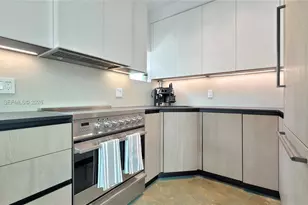 734 Michigan Ave, Miami Beach, FL 33139 - Photo 9