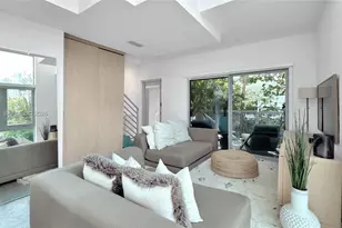 734 Michigan Ave, Miami Beach, FL 33139 - Photo 1