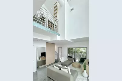 734 Michigan Ave #7, Miami Beach, FL 33139 - Photo 15