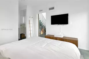 734 Michigan Ave, Miami Beach, FL 33139 - Photo 23