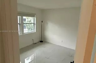 [Address not provided], Dania Beach, FL 33004 - Photo 11