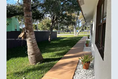[Address not provided], Dania Beach, FL 33004 - Photo 37