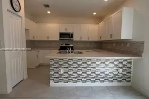 1866 SE 26th Rd, Homestead, FL 33035 - Photo 3