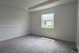 1866 SE 26th Rd, Homestead, FL 33035 - Photo 9