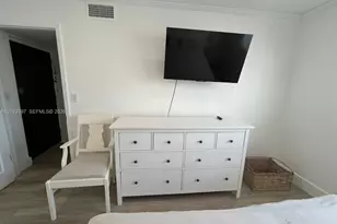 6965 Harding Ave, Miami Beach, FL 33141 - Photo 9