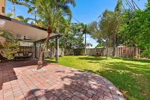 14421 SW 155th Pl, Miami, FL 33196 - Photo 25