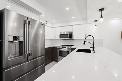 5701 Collins Ave #503, Miami Beach, FL 33140 - Photo 19