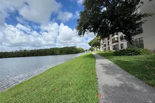 2768 S Carambola Cir S, Coconut Creek, FL 33066 - Photo 27