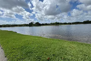 2768 S Carambola Cir S, Coconut Creek, FL 33066 - Photo 23