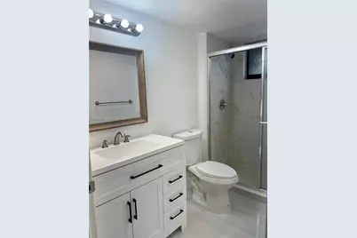 605 Ives Dairy Rd #306-7, Miami, FL 33179 - Photo 15