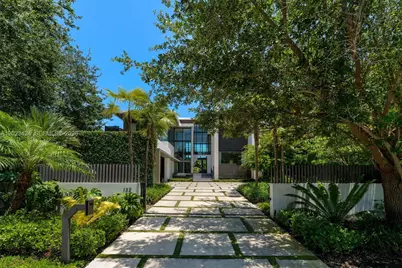 132 Paloma Dr, Coral Gables, FL 33143 - Photo 31