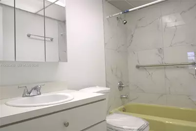 1225 NE 124th St #32B, North Miami, FL 33161 - Photo 9