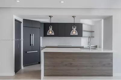 6301 Collins Ave #2502, Miami Beach, FL 33141 - Photo 3