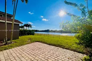 27448 SW 143rd Ct, Homestead, FL 33032 - Photo 3